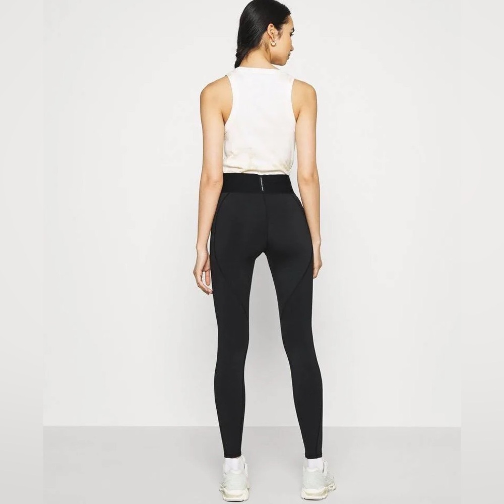Good American icon core leggings